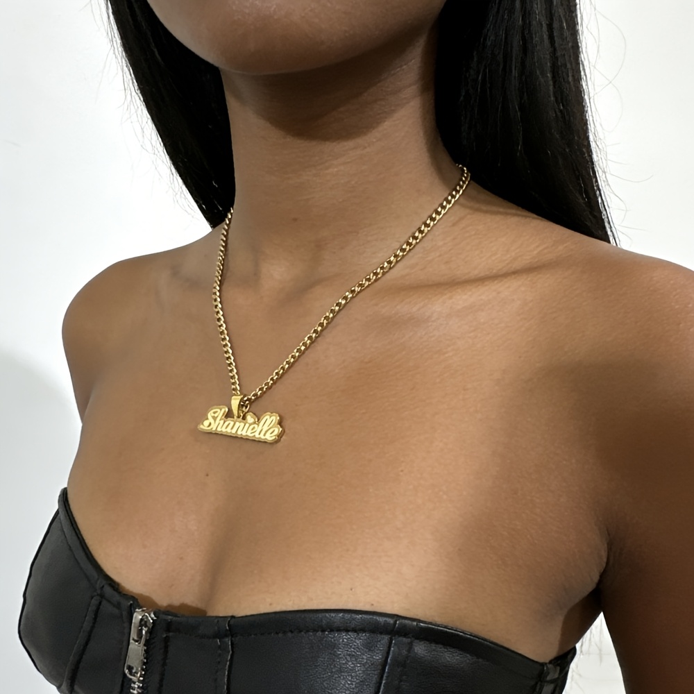 Customized Golden Cuban Chain Necklace with Cute Heart Name Pendant
